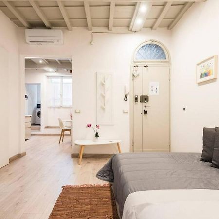 Cozy Apartment Near Ponte Vecchio Флоренция Экстерьер фото