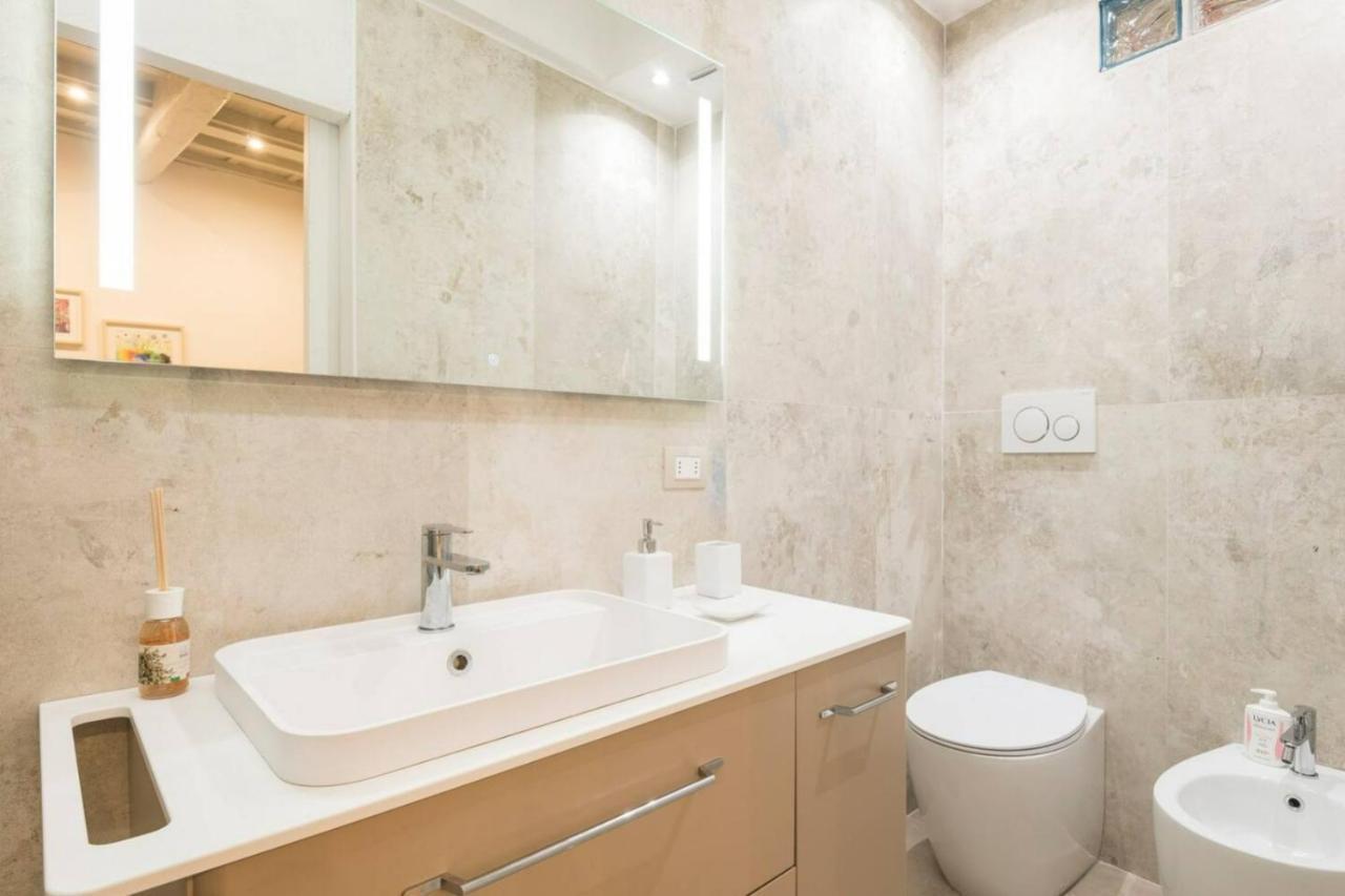 Cozy Apartment Near Ponte Vecchio Флоренция Экстерьер фото